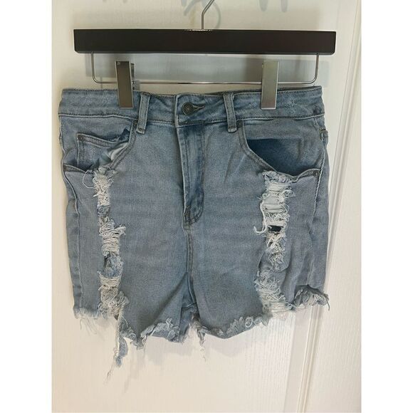 Almost Famous deconstructed Jean Shorts - Picture 1 of 10